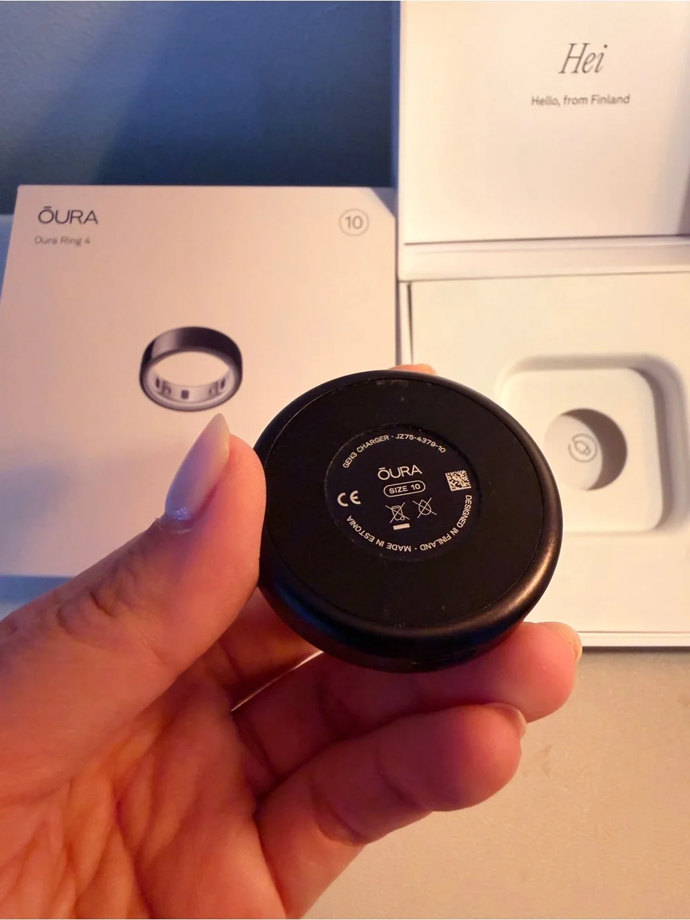 Oura Black Ring Charger with White Presentation Box